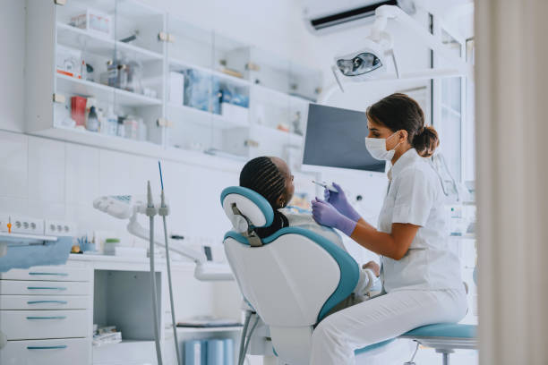 Best Wisdom Tooth Removal  in Alturas, FL